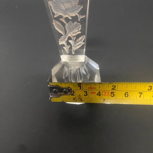 Vintage Rioce Faceted Crystal Perfume Bottle Intaglio Rose Top Crystal Rare Find - Picture 9 of 10